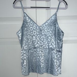 Blue, cheetah print tank top.